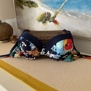 Ellen Tracy floral Bikini top only 38D